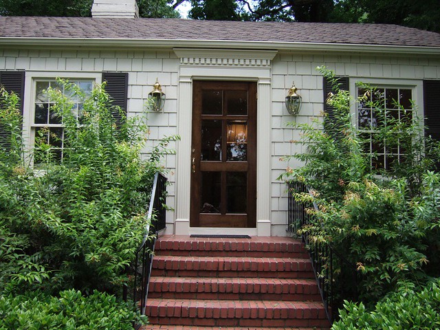 storm door installation clearwater